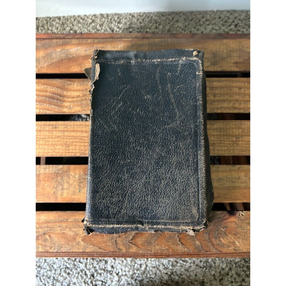 Vintage Holy Bible Thomas Nelson & Sons Series with dictionary thumb index maps